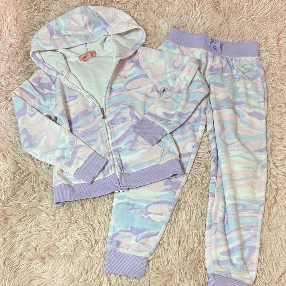 Juicy Couture Kids Lavender Swirl Jogger Set